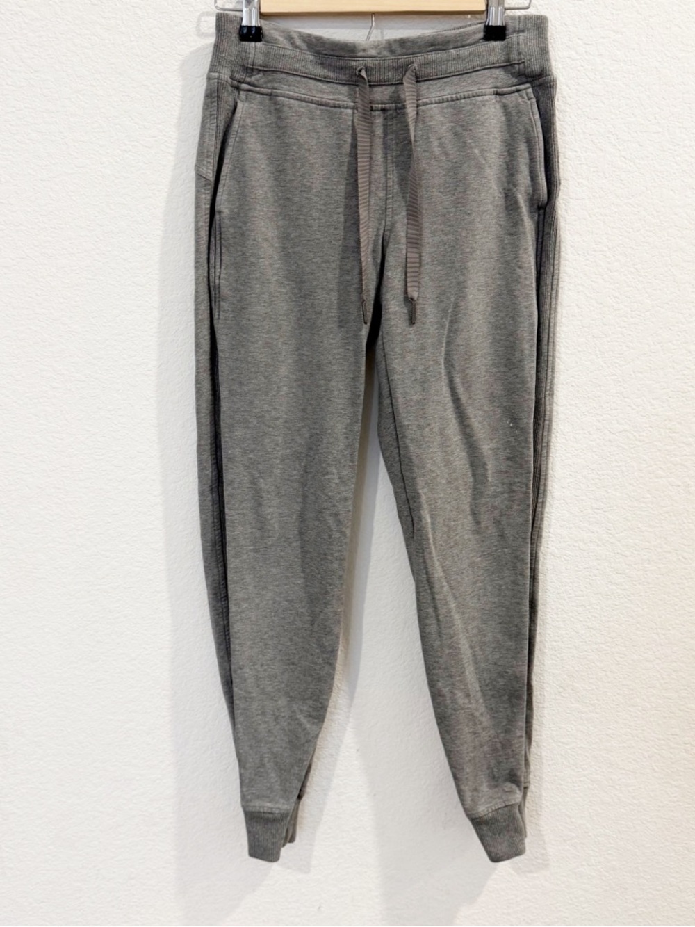 Lululemon- Dark Grey Joggers Size 4